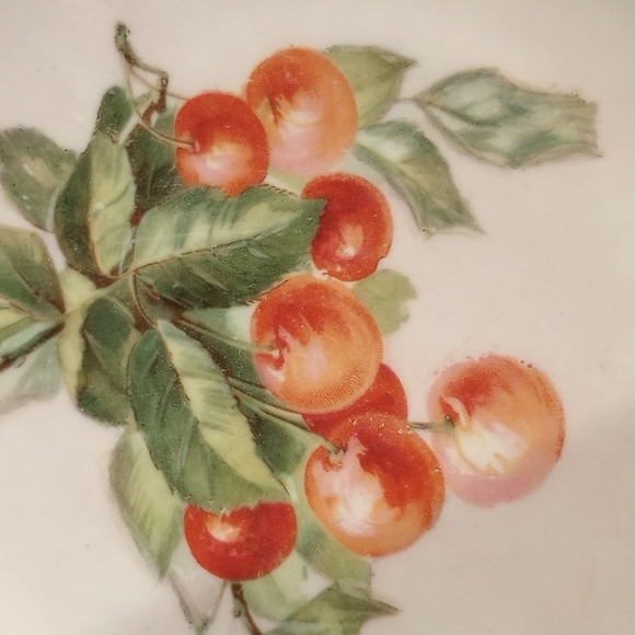 Vintage Hand painted Porcelain "Cherries" Plate 🍒 - Picture 2 of 5